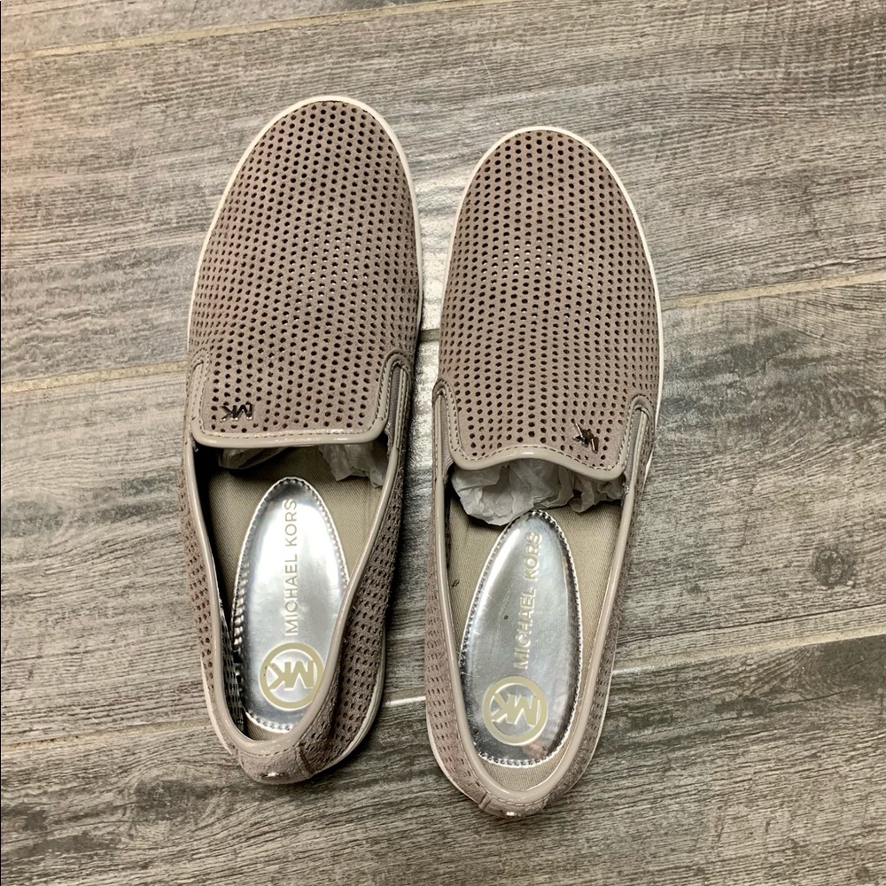 MICHAEL KORS SHOES Size 9/5